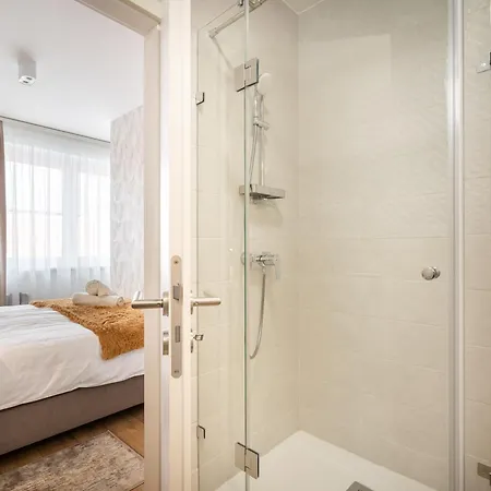 The Rose Garden Budapest Apartments Exterior photo