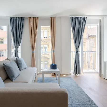 The Rose Garden Budapest Apartments Exterior photo