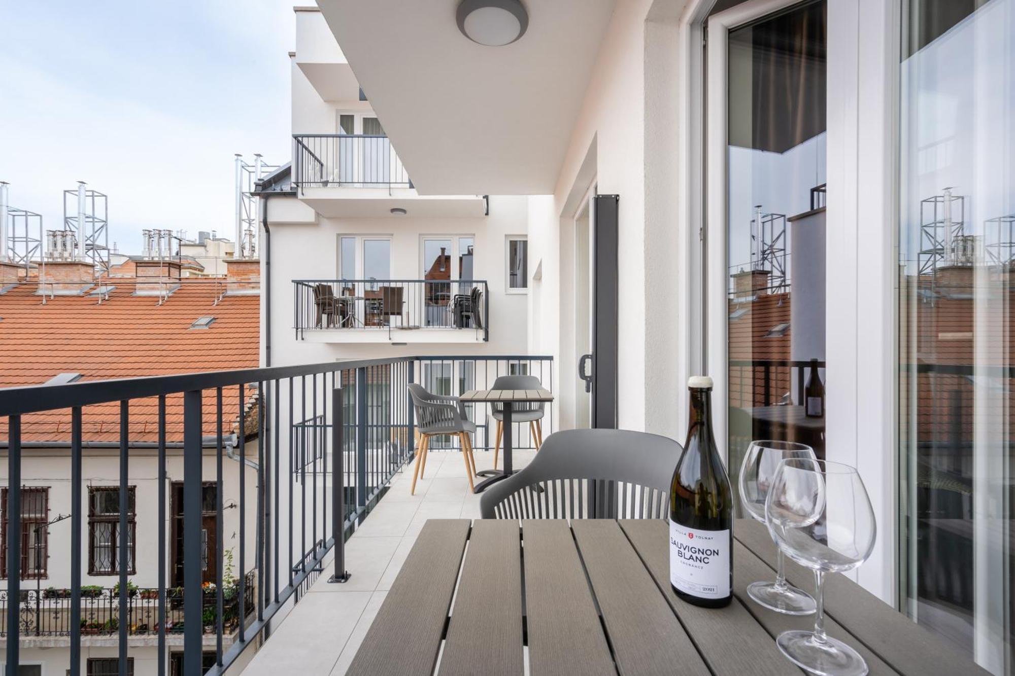 The Rose Garden Apartment Budapest